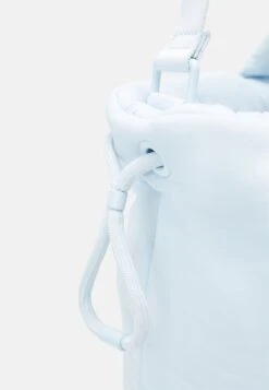 Marc O'Polo KAIJA - Shopping Bag - Spring Sky -Marc OPolo Geschaft 03b2d75f939840a09c4d545f5e3b1526