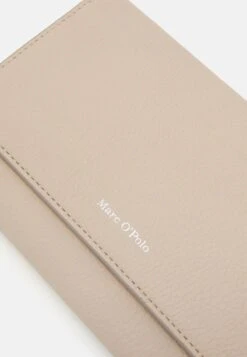 Marc O'Polo JUJA - Geldbörse - Frosty Sand 12 Marc O'Polo JUJA - Geldbörse - Frosty Sand -Marc OPolo Geschaft 0c1b795f9b8742d29a9bdc05a1c983f6