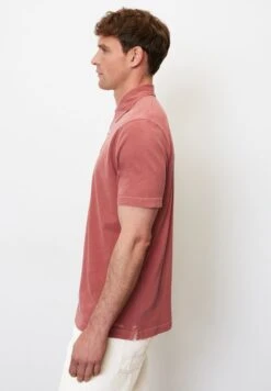 Marc O'Polo SHORT SLEEVE LOGO ARTWORK AT CHEST STRAIGHT - Poloshirt - Tall Poppy 11 Marc O'Polo SHORT SLEEVE LOGO ARTWORK AT CHEST STRAIGHT - Poloshirt - Tall Poppy -Marc OPolo Geschaft 0e1457cbd0f44678bf4c8596099ee8f4