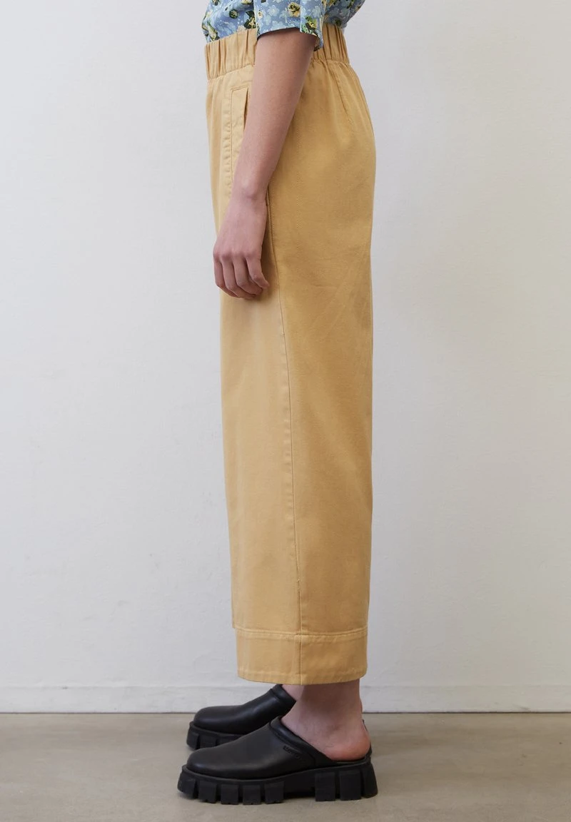 Marc O'Polo DENIM MIT ELASTISCHEM BUND - Stoffhose - Beige 6 Marc O'Polo DENIM MIT ELASTISCHEM BUND - Stoffhose - Beige – Bild 4