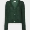 Marc O'Polo CARDIGAN LONGSLEEVE V-NECK - Strickjacke - Spring Pine -Marc OPolo Geschaft 2378978ec672463b99742719ec1f265a