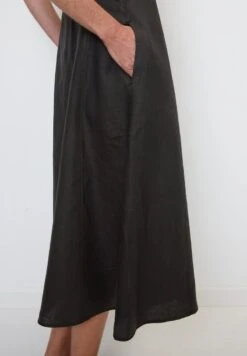 Marc O'Polo TANK STYLE CUTLINES - Freizeitkleid - Black 11 Marc O'Polo TANK STYLE CUTLINES - Freizeitkleid - Black -Marc OPolo Geschaft 28276b9d254c44828700abd10e1b11ef