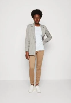 Marc O'Polo LONG SLEEVE ROUND NECK SOLID - Langarmshirt - Spring Sky 9 Marc O'Polo LONG SLEEVE ROUND NECK SOLID - Langarmshirt - Spring Sky -Marc OPolo Geschaft 2b0ecf24ceeb46aaa3cd3278afe6e9fc