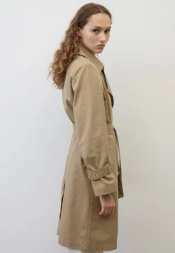 Marc O'Polo KNIELANGER AUS - Trenchcoat - Dusty Earth -Marc OPolo Geschaft 2f26b453dfd046a293fe7362155f0628