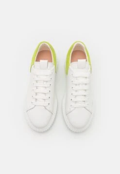 Marc O'Polo MOD SVEA - Sneaker Low - White/lime Green -Marc OPolo Geschaft 2feef2fdf6d543aaa2388c8b41be554e