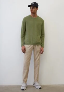 Marc O'Polo RUNDHALS REGULAR - Strickpullover - Olive 12 Marc O'Polo RUNDHALS REGULAR - Strickpullover - Olive -Marc OPolo Geschaft 310a679b61e745cd9c2122f889a71a8f