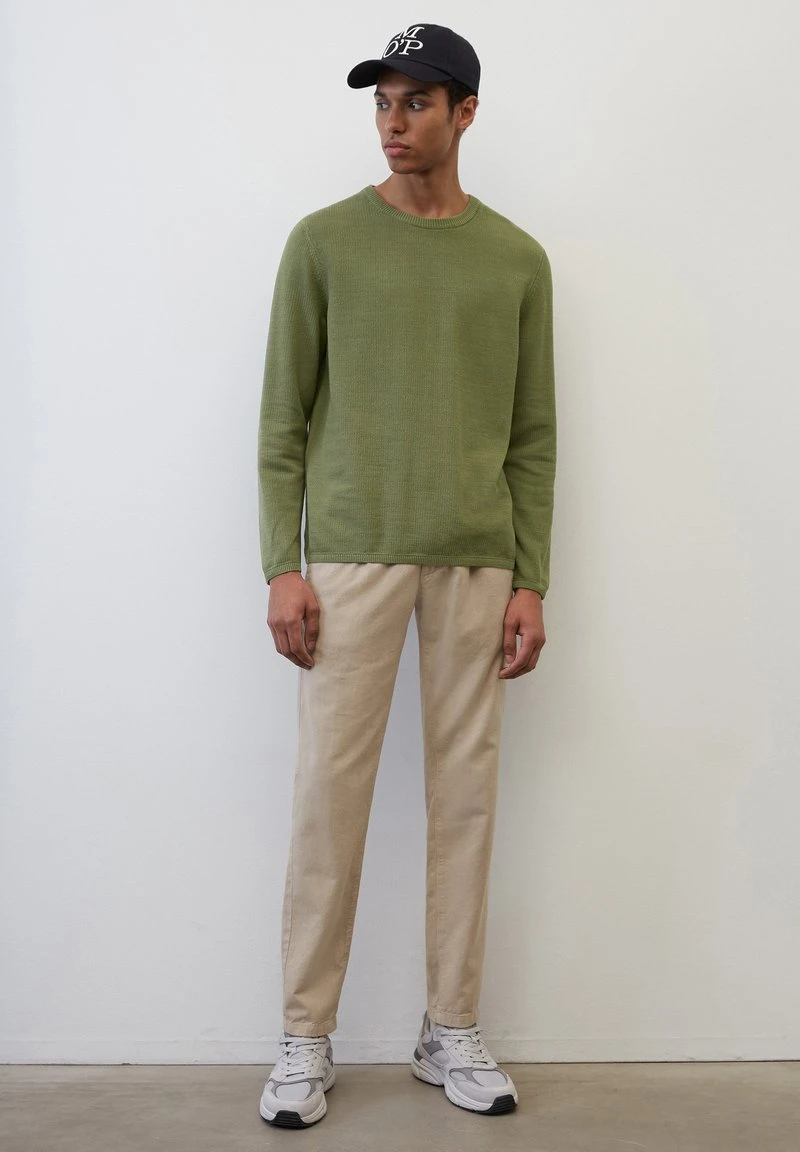 Marc O'Polo RUNDHALS REGULAR - Strickpullover - Olive 7 Marc O'Polo RUNDHALS REGULAR - Strickpullover - Olive – Bild 5
