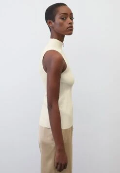 Marc O'Polo ÄRMELLOSES ZIP-TROYER SHAPED - Top - Chalky Sand -Marc OPolo Geschaft 39d6bb01e04348dfa6ac66efd083ed41