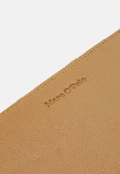 Marc O'Polo MOD FINIJA - Geldbörse - True Camel -Marc OPolo Geschaft 3a511b66c5f9456b9e3e5af77e80a14a