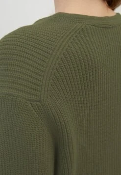 Marc O'Polo V-NECK-CARDIGAN CROPPED AUS HEAVY-WEIGHT-ORG - Strickjacke - Wild Olive -Marc OPolo Geschaft 3fff4d0277d44845bcc6df4a535b5fca