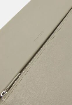 Marc O'Polo JOLIN - Notebooktasche - Herbal Steam 11 Marc O'Polo JOLIN - Notebooktasche - Herbal Steam -Marc OPolo Geschaft 40139e411da34cbab8b9be19fdb09918