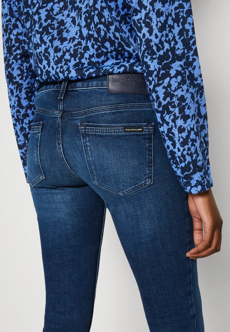 Marc O'Polo DENIM TROUSER LOW WAIST REGULAR LENGTH - Jeans Skinny Fit - Multi/blackish Dark Blue 8 Marc O'Polo DENIM TROUSER LOW WAIST REGULAR LENGTH - Jeans Skinny Fit - Multi/blackish Dark Blue – Bild 6