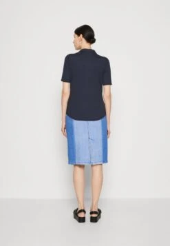 Marc O'Polo BLOUSE SHORT SLEEVE CLASSIC FIT - Hemdbluse - Deep Blue Sea -Marc OPolo Geschaft 438e220b09164c41995d5201700c5edb