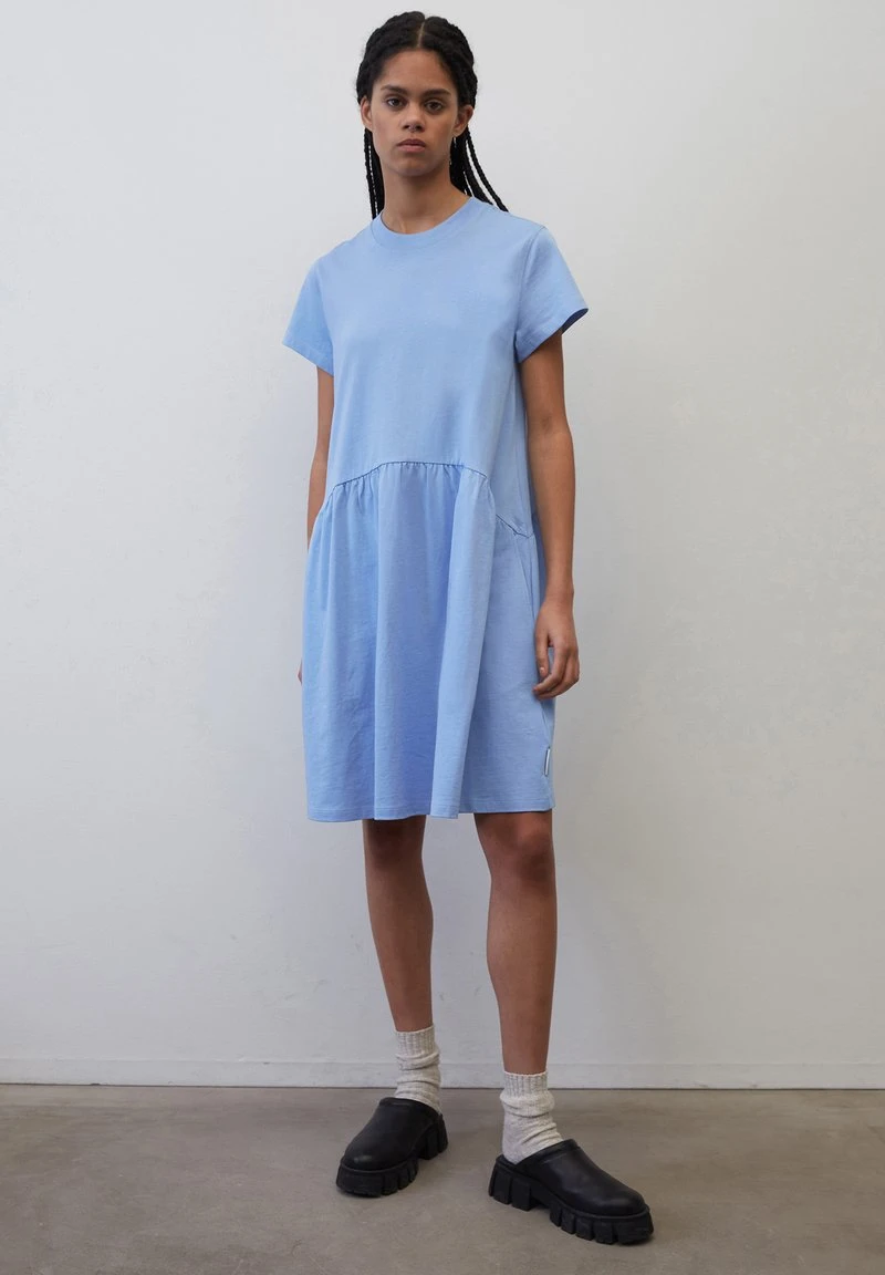 Marc O'Polo DENIM STIL LOOSE - Jerseykleid - Soft Sky Blue 6 Marc O'Polo DENIM STIL LOOSE - Jerseykleid - Soft Sky Blue – Bild 4
