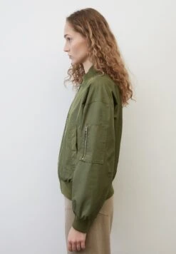 Marc O'Polo IM STIL REGULAR - Bomberjacke - Wild Olive -Marc OPolo Geschaft 45c7468ac4384bd280d3cfa9bae0886e