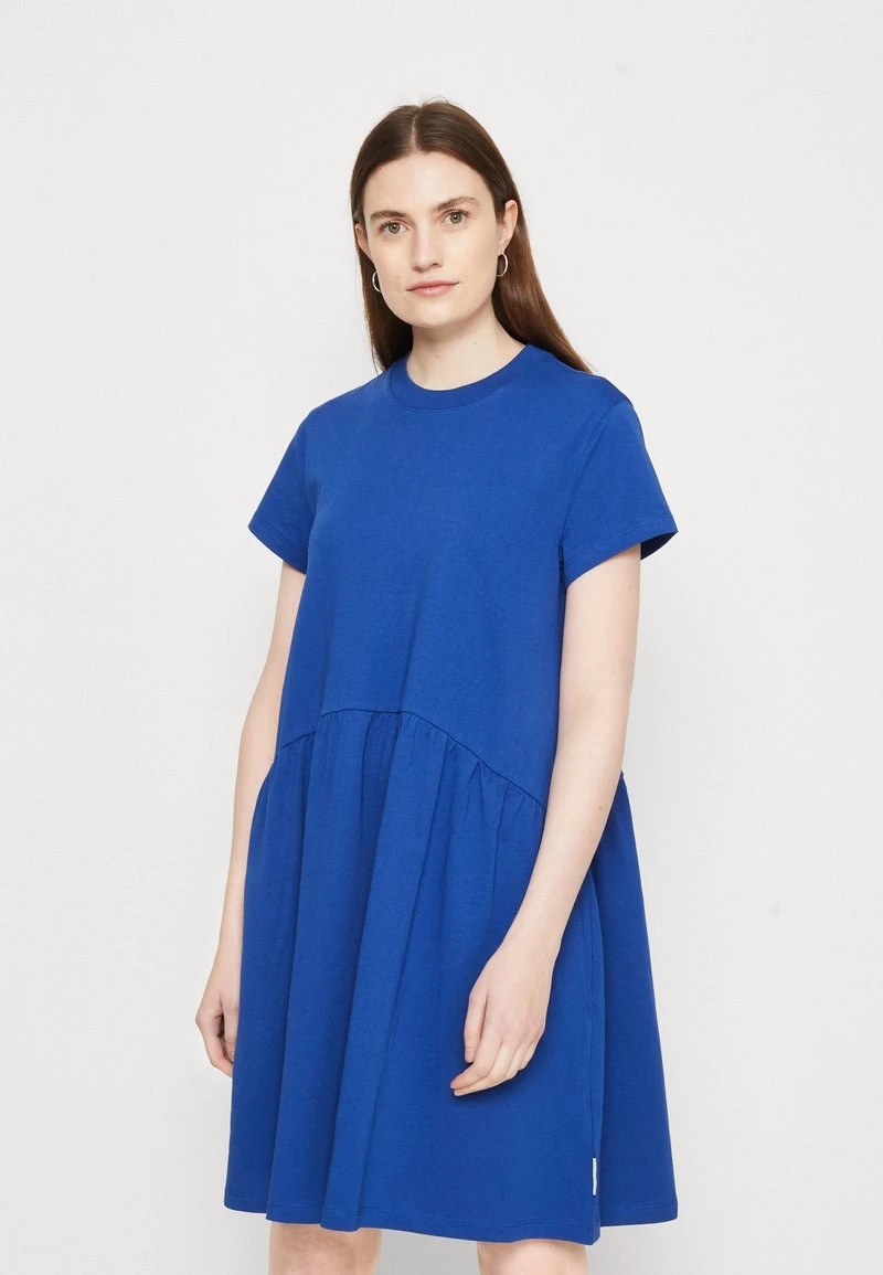 Marc O'Polo DENIM DRESS STYLE HEAVY RAW RUFFLES - Jerseykleid - Kensington Blue 3 Marc O'Polo DENIM DRESS STYLE HEAVY RAW RUFFLES - Jerseykleid - Kensington Blue