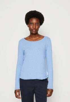 Marc O'Polo DENIM CREW NECK REGULAR FIT - Langarmshirt - Soft Sky Blue