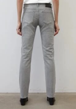 Marc O'Polo MODELL ALBY STRAIGHT - Jeans Straight Leg - Authentic Light Grey Wash -Marc OPolo Geschaft 5873710174fd45a6b2a3d783925f341a