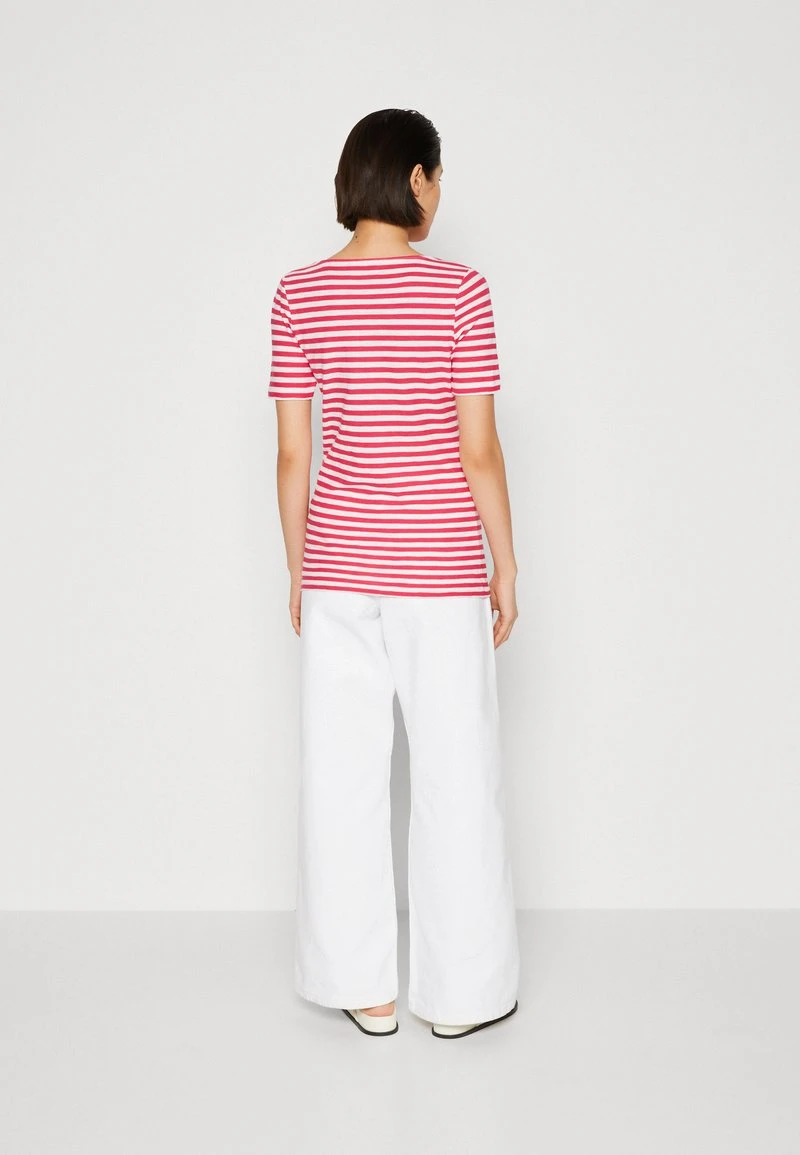 Marc O'Polo SHORT SLEEVE BOAT NECK - T-Shirt Print - Multi/dahlia Pink 5 Marc O'Polo SHORT SLEEVE BOAT NECK - T-Shirt Print - Multi/dahlia Pink – Bild 3