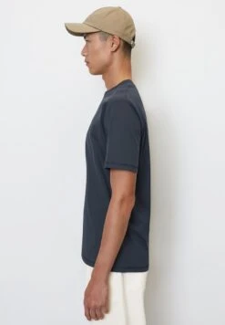 Marc O'Polo REGULAR - T-Shirt Print - Dark Navy 11 Marc O'Polo REGULAR - T-Shirt Print - Dark Navy -Marc OPolo Geschaft 670c3c00f1f7491a8b6ed487dbf7eeaa