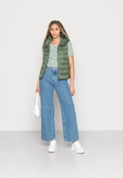 Marc O'Polo DENIM SHORT SLEEVE FINE DYE STRIPE - T-Shirt Print - Multi/tender Buds 9 Marc O'Polo DENIM SHORT SLEEVE FINE DYE STRIPE - T-Shirt Print - Multi/tender Buds -Marc OPolo Geschaft 6a02c4cbe8444530ac2ad7cc0d1fb53b