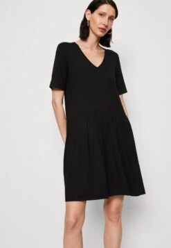 Marc O'Polo EASY FIT - Jerseykleid - Black 11 Marc O'Polo EASY FIT - Jerseykleid - Black -Marc OPolo Geschaft 6c47cec3db3348acace456848863987d