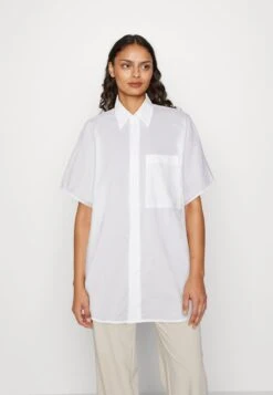 Marc O'Polo LONG SHAPE KENT COLLAR PATCHED POCKET SIDE SLITS - Hemdbluse - White