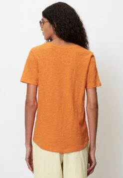 Marc O'Polo V-NECK REGULAR - T-Shirt Basic - Marigold Orange -Marc OPolo Geschaft 6d05dcb3fc18467584338e83241d5c85