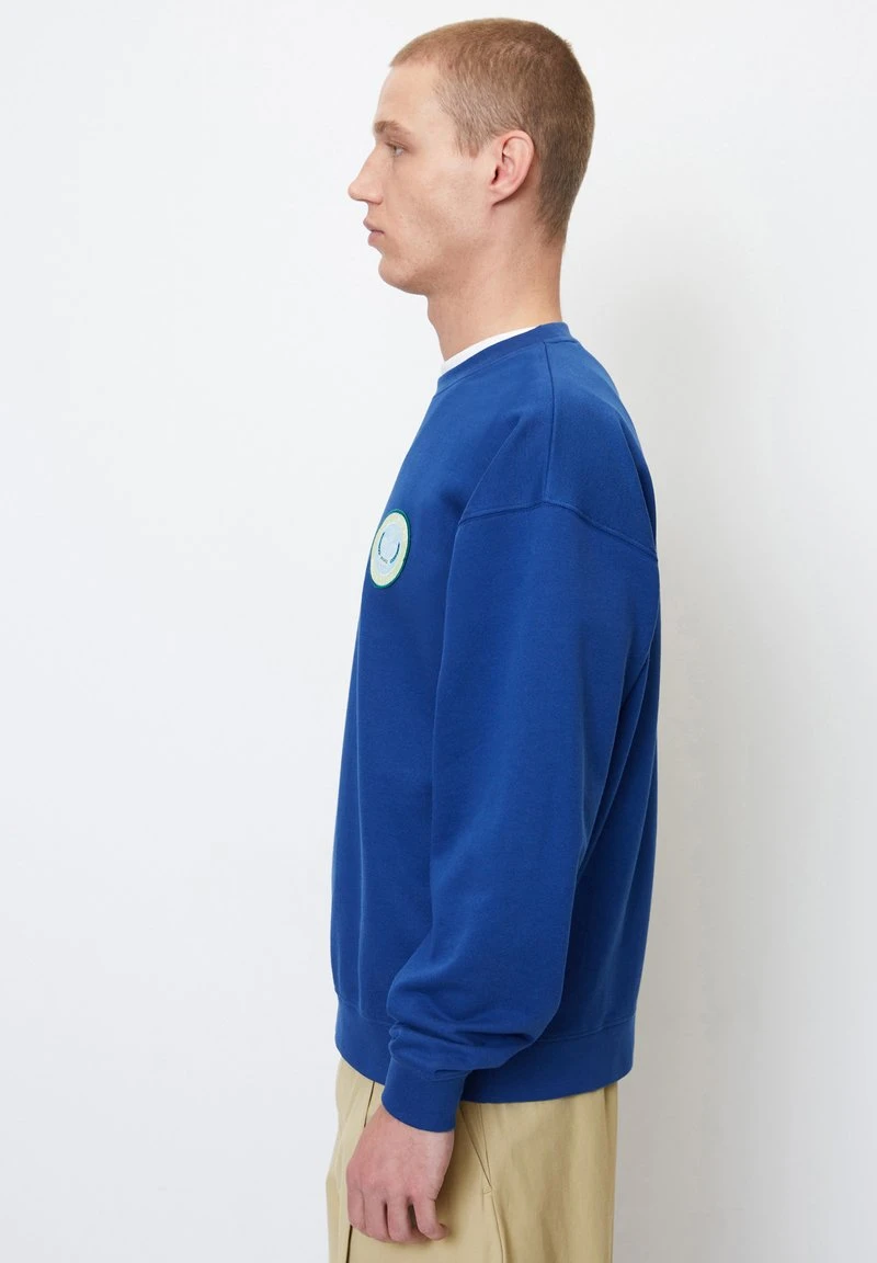 Marc O'Polo DENIM LONG SLEEVE CHEST ARTWORK - Sweatshirt - Kensington Blue 6 Marc O'Polo DENIM LONG SLEEVE CHEST ARTWORK - Sweatshirt - Kensington Blue – Bild 4