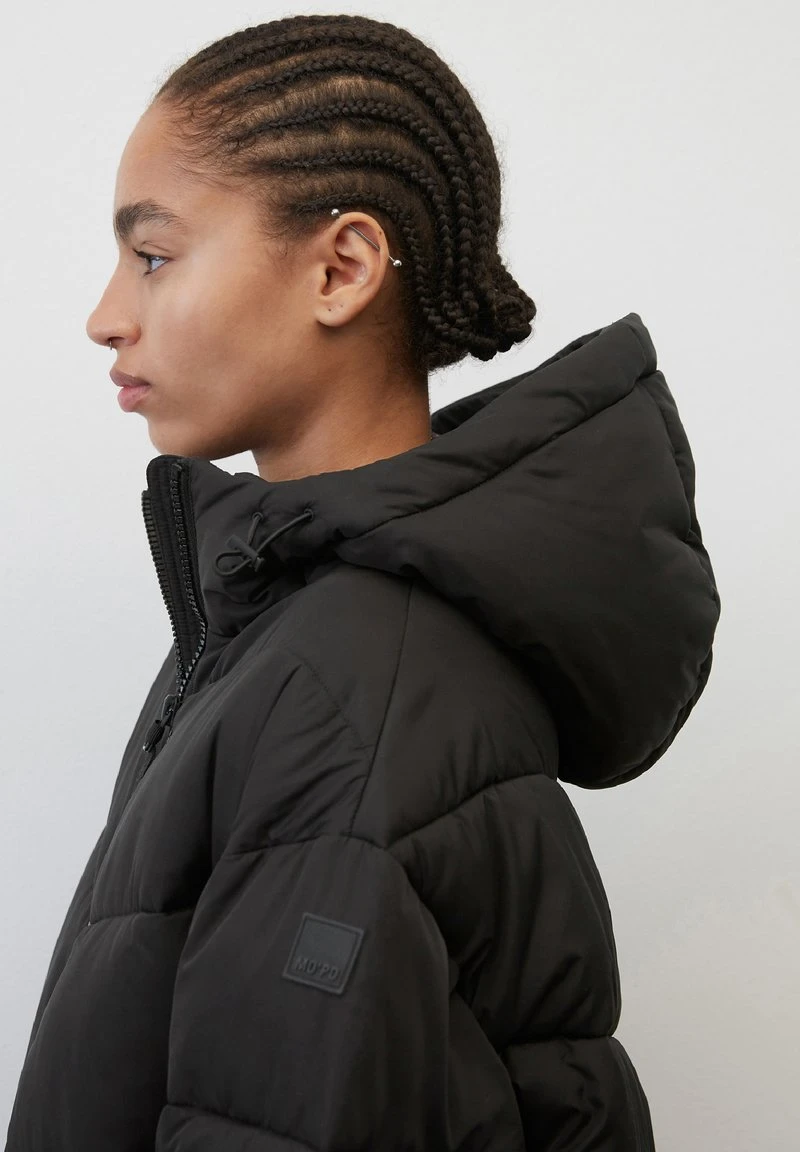 Marc O'Polo DENIM PUFFER MIDI COAT WITH HOOD - Wintermantel - Black 6 Marc O'Polo DENIM PUFFER MIDI COAT WITH HOOD - Wintermantel - Black – Bild 4