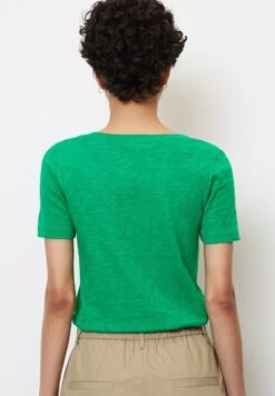 Marc O'Polo SHORT SLEEVE VNECK - T-Shirt Basic - Vivid Green -Marc OPolo Geschaft 76e3d9808ed6422e93255f4ba04b4a44