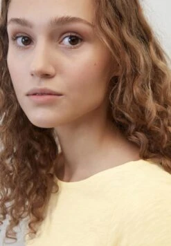 Marc O'Polo U BOOT SLIM - T-Shirt Basic - Pale Sunflower -Marc OPolo Geschaft 7f27a5ad4db94ee2aade3044933f69ab