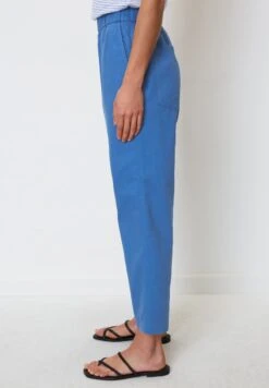 Marc O'Polo BARREL SHAPE MIT GUMMIZUG - Stoffhose - Summer Sky 12 Marc O'Polo BARREL SHAPE MIT GUMMIZUG - Stoffhose - Summer Sky -Marc OPolo Geschaft 84a117c8f4bf4af0884cfd601027d01b