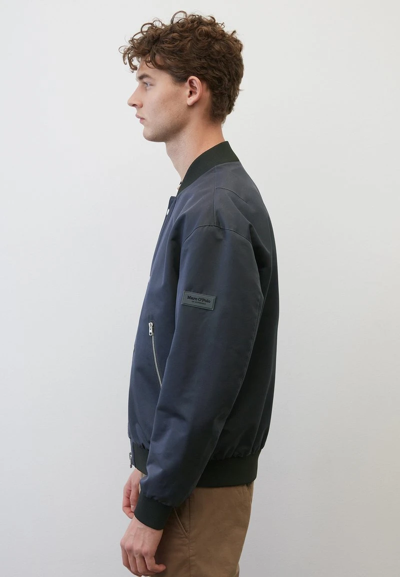 Marc O'Polo Bomberjacke - Dark Navy 6 Marc O'Polo Bomberjacke - Dark Navy – Bild 4