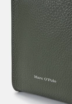 Marc O'Polo BETH - Umhängetasche - Olive Crop 12 Marc O'Polo BETH - Umhängetasche - Olive Crop -Marc OPolo Geschaft 87a1cd7764834970a70790587d853784