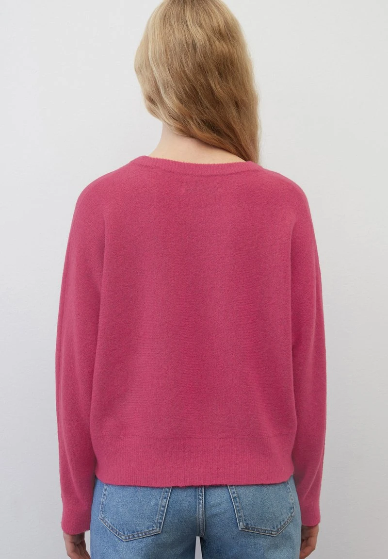 Marc O'Polo DENIM RUNDHALS CROPPED AUS SOFTEM SCH - Strickpullover - Fresh Fuschia 4 Marc O'Polo DENIM RUNDHALS CROPPED AUS SOFTEM SCH - Strickpullover - Fresh Fuschia – Bild 2