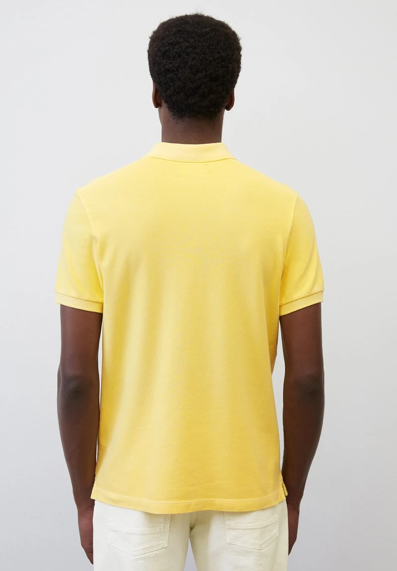 Marc O'Polo SHORT SLEEVE, COLLAR AND CUFFS, SLITS AT HEM - Poloshirt - Sunflower Petal 4 Marc O'Polo SHORT SLEEVE, COLLAR AND CUFFS, SLITS AT HEM - Poloshirt - Sunflower Petal – Bild 2