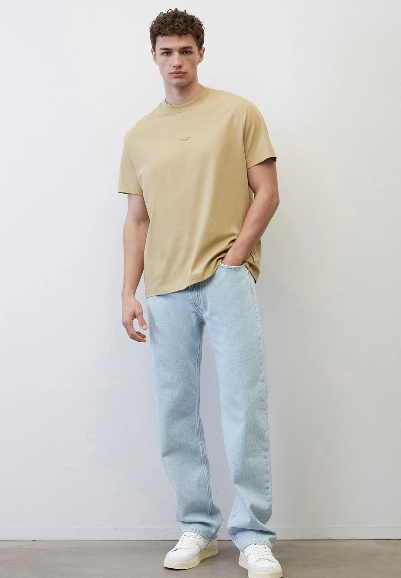 Marc O'Polo DENIM RELAXED AUS SOFTER - T-Shirt Basic - Summer Dust 7 Marc O'Polo DENIM RELAXED AUS SOFTER - T-Shirt Basic - Summer Dust – Bild 5