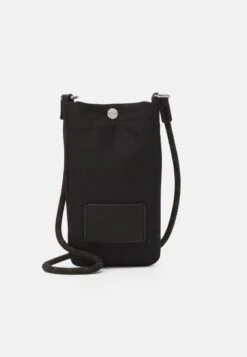 Marc O'Polo EDIS - Umhängetasche - Black -Marc OPolo Geschaft 8e937daeb2f048a4b25f2063a8af7174 1