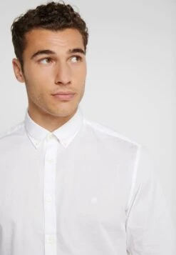 Marc O'Polo FINE BEDFORD GARMENT DYED - Hemd - White -Marc OPolo Geschaft 90036f20e55d42b0bcb90b0a93f13dee