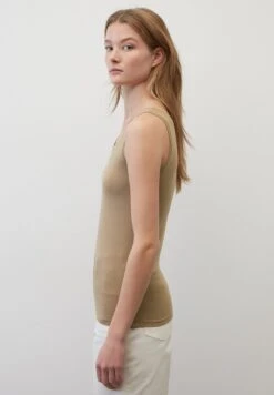 Marc O'Polo TANK SLIM AUS - Top - Dusty Earth -Marc OPolo Geschaft 935c31d726cb49fbbd70aef79f632431