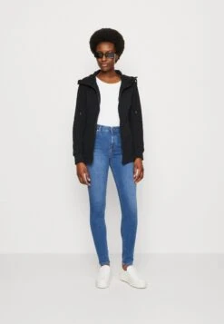 Marc O'Polo DENIM TROUSER HIGH WAIST REGULAR LENGTH - Jeans Skinny Fit - Multi/mid Cobalt Blue 9 Marc O'Polo DENIM TROUSER HIGH WAIST REGULAR LENGTH - Jeans Skinny Fit - Multi/mid Cobalt Blue -Marc OPolo Geschaft 93c8cb66baee40098edcf2dcc32c8422