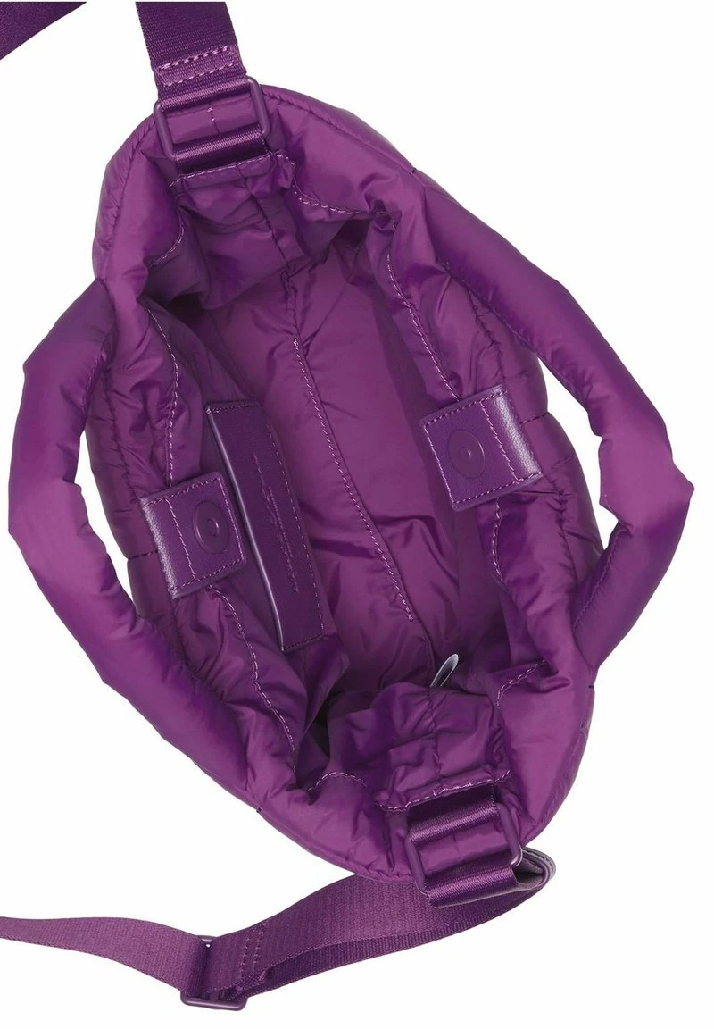 Marc O'Polo MOD DORY - Umhängetasche - Purple Berry 5 Marc O'Polo MOD DORY - Umhängetasche - Purple Berry – Bild 3