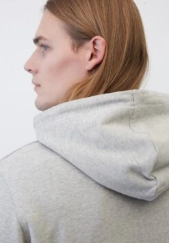 Marc O'Polo KAPUZEN- REGULAR AUS REINER BIO - Kapuzenpullover - Silver Gray Melange 11 Marc O'Polo KAPUZEN- REGULAR AUS REINER BIO - Kapuzenpullover - Silver Gray Melange -Marc OPolo Geschaft ac4431af94484f248d5a3299cc70ce25