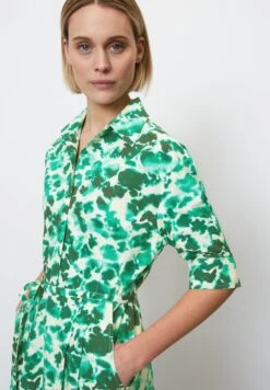 Marc O'Polo STYLE BELTED WAIST PLEATS DETAILS - Blusenkleid - Multi 11 Marc O'Polo STYLE BELTED WAIST PLEATS DETAILS - Blusenkleid - Multi -Marc OPolo Geschaft af651d175f7d4ca6be6514d36d3167aa