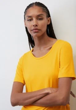 Marc O'Polo RUNDHALS- REGULAR - T-Shirt Basic - Morning Sun 10 Marc O'Polo RUNDHALS- REGULAR - T-Shirt Basic - Morning Sun -Marc OPolo Geschaft b33eed7a65184525968cb95f3bc882cc