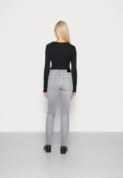 Marc O'Polo DENIM ALVA - Jeans Slim Fit - Grey -Marc OPolo Geschaft b663035ee54f458c9829c3c2c126f00d