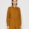 Marc O'Polo OVERALL SHORT LEG LONG SLEEVE DRAWSTRING BUTTON PLACKET - Jumpsuit - Wood Brown -Marc OPolo Geschaft bc294806e06649bea6215f6823012547