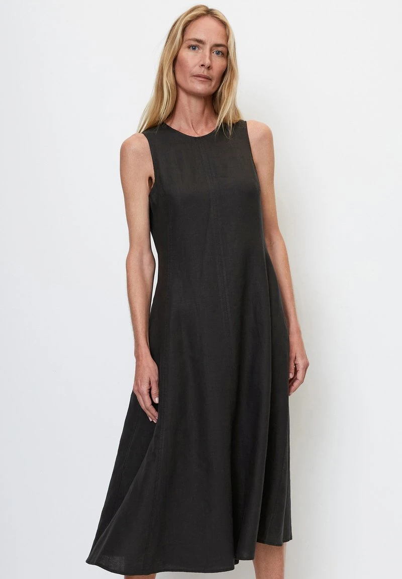 Marc O'Polo TANK STYLE CUTLINES - Freizeitkleid - Black 3 Marc O'Polo TANK STYLE CUTLINES - Freizeitkleid - Black