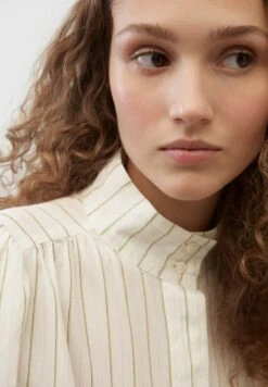 Marc O'Polo STREIFEN REGULAR AUS SOFTEM ORGANIC - Hemdbluse - Off White -Marc OPolo Geschaft bf74bfedaf5e4ec6a5046d33c7b7bd97